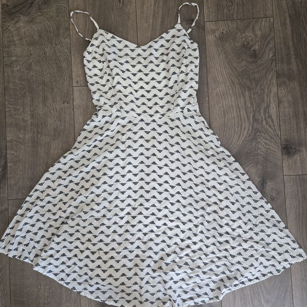 Old Navy Geometric Black White Cami Sundress Medium Lined Smocked Side Zip